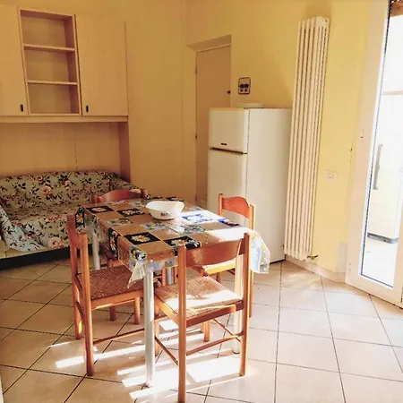R16 Comodo Trilocale A Due Passi Dal Mare